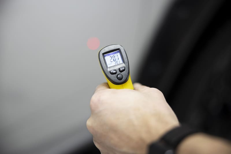 Aunque lo ideal al volante es no beber, la Dirección General de Tráfico ha establecido un límite que, si superas, conllevará sanciones estrictas.