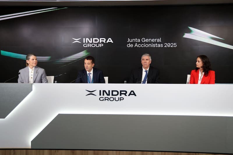 El consejero delegado de Indra Group, José Vicente de los Mozos afirmó que continuarán analizando empresas que aporten nuevas competencias, integración en mercados estratégicos y aceleración de la industrialización.
