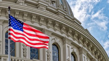 Nuevas leyes de Florida y Mississippi exigen pruebas de ciudadanía antes de votar: podrán eliminar del padrón a quienes no presenten documentación