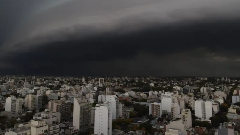 Se esperan lluvias y tormentas para toda la jornada del martes. (Fuente: Archivo)