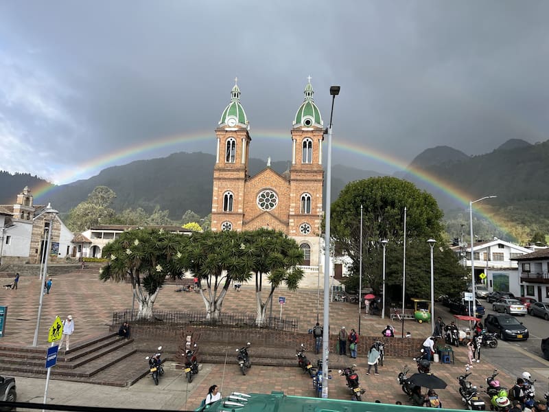 Este municipio de Cundinamarca cautiva a todos sus visitantes con historia y paisajes únicos. (Imagen: Alcaldía de Sesquilé).