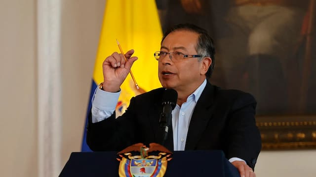 Gustavo Petro aplicó por decreto el impuesto al patrimonio más alto del mundo como parte de su plan de recaudo