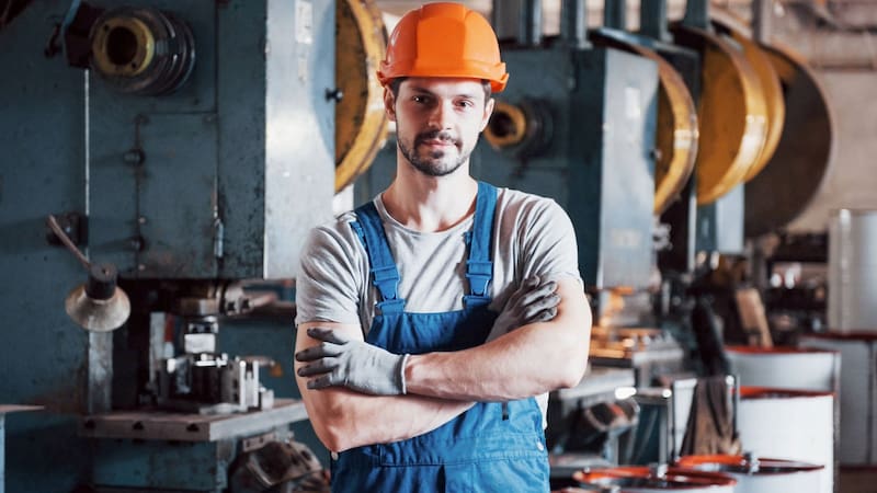 Se reduce la jornada laboral en todo el país: cuántas horas se trabajarán desde 2026. (Fuente: Freepik)