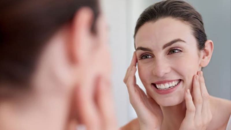 Las personas que llevan una dieta mediterránea suelen tener relojes epigenéticos más jóvenes.