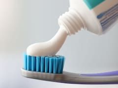 Exigen no comprar esta famosa pasta de dientes: es por repetir la mentira más conocida del mundo