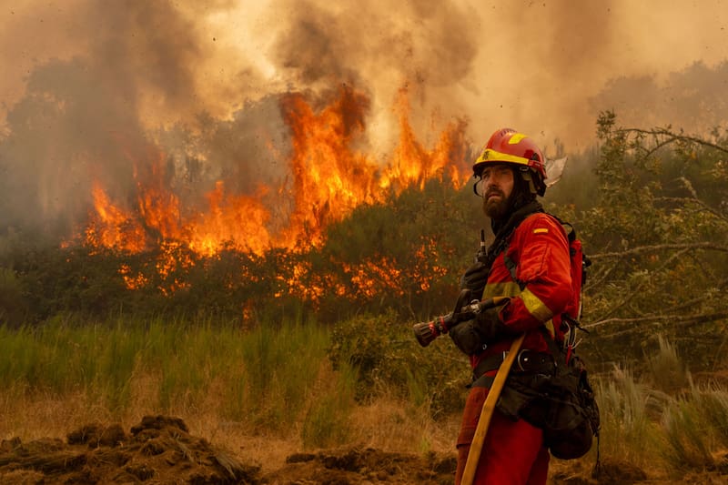 El Gobierno adelanta la jubilación para todos los bomberos mayores de 55 años.