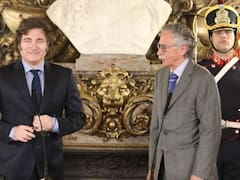 El Gobierno disolvió por decreto un organismo clave para la salud y fusionó a otros