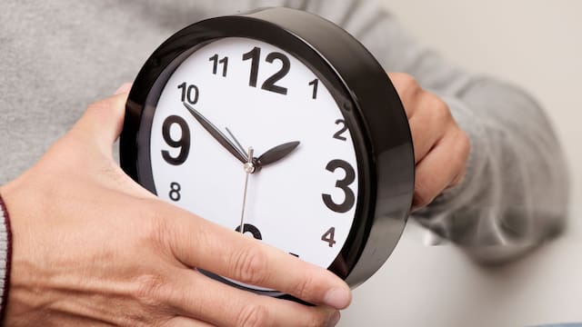 Cambio de hora en España | Cuándo hay que atrasar la hora para cambiar al horario de invierno 2026