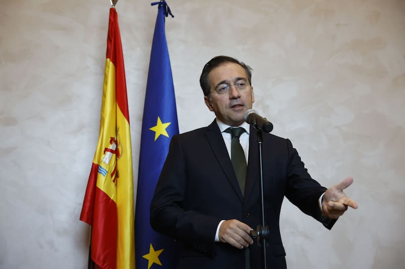 El ministro español de Exteriores, José Manuel Albares, aseguró que España es "de lejos" el país del mundo que más hace por Palestina (Fuente: EFE / Juanjo Martín)