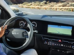 Aceleran planes híbridos de Kia; Nuevo León lidera desarrollo industrial; Banorte predice la tasa 2026