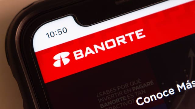 Banorte desafía la sequía ESG en México: Lidera captación en un mercado que se contrae 12%