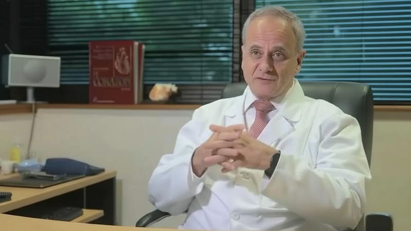 El médico cardiólogo Mario Boskis MN. 74002 sostiene que en la Argentina "no existen datos estandarizados confiables de incidencia, pero podemos decir que fallecen anualmente cerca de 100.000 habitantes a causa de enfermedad cardiovascular".