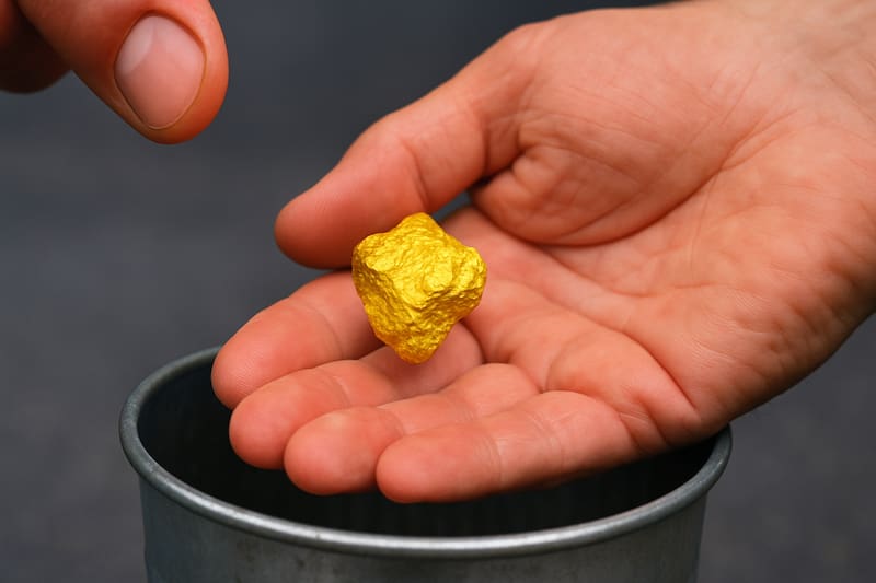 Un solo gramo de oro de 22 quilates puede superar los 250.000 pesos colombianos.