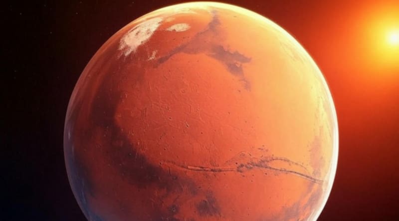 Descubren descargas eléctricas en Marte que podrían borrar señales de vida pasada.