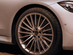 Mercedes Benz baja los precios de sus autos desde abril