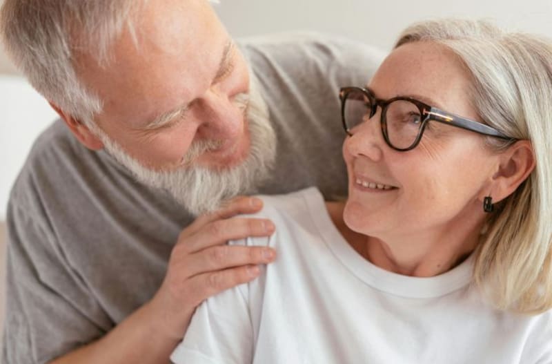 La resolución unifica criterios y confirma que la jubilación contractual del IMSS sustituye cualquier otra pensión prevista en la ley. Fuente: Shutterstock.