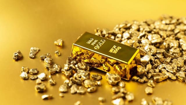El oro brilla más que nunca: por qué subió 70% en el año y qué proyectan para 2026