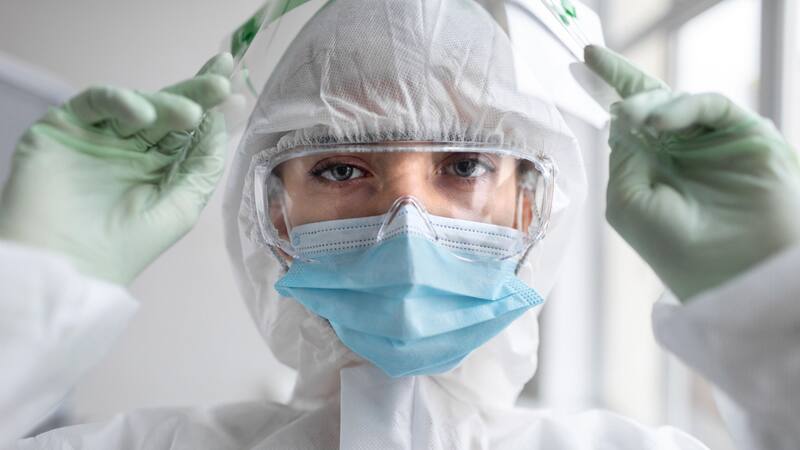 La OMS ha actualizado su lista de patógenos prioritarios, identificando más de 30 virus y bacterias con potencial pandémico.