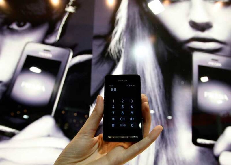 El teléfono celular Prada es uno de los proyectos más recordados de la compañía.