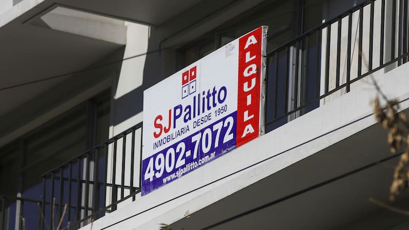 El mega DNU derogó la ley de Alquileres y, hoy, inquilinos y propietarios negocian libremente sus contratos