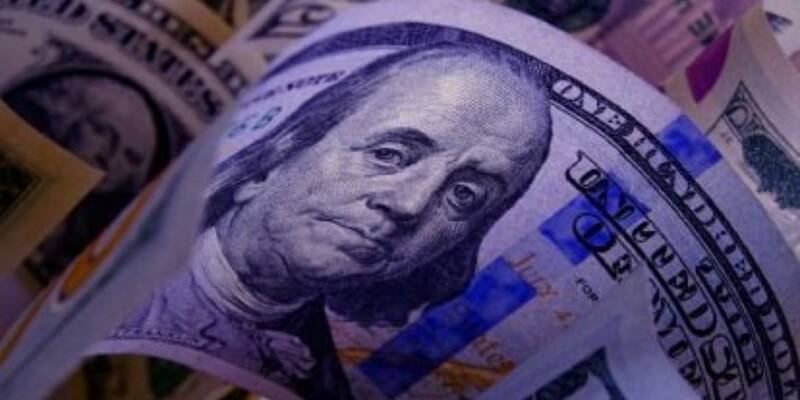 Con la reducción de impuesto PAIS, dólar oficial irá a su menor valor desde 2017