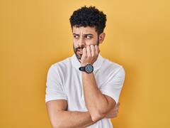 El grupo de migrantes latinos que menos probabilidades tiene de obtener la naturalización en Estados Unidos