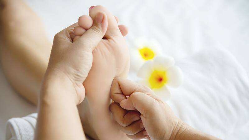 Los pies concentran zonas vinculadas a diferentes sistemas del cuerpo.