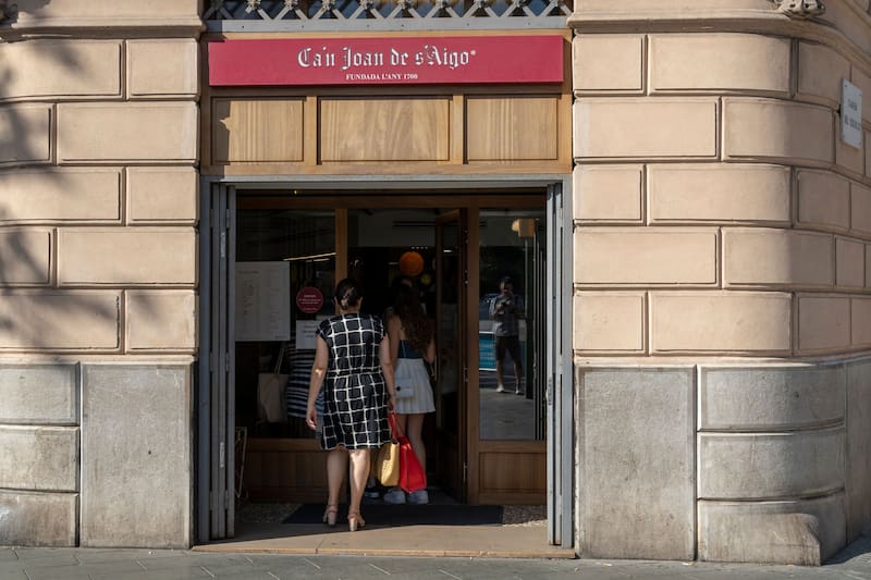 Ca'n Joan de s'Aigo es hogar de la mejor ensaïmada de Mallorca (Fuente: Shutterstock)