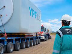 Energías renovables: en medio de la crisis de deuda, llega crédito para YPF
