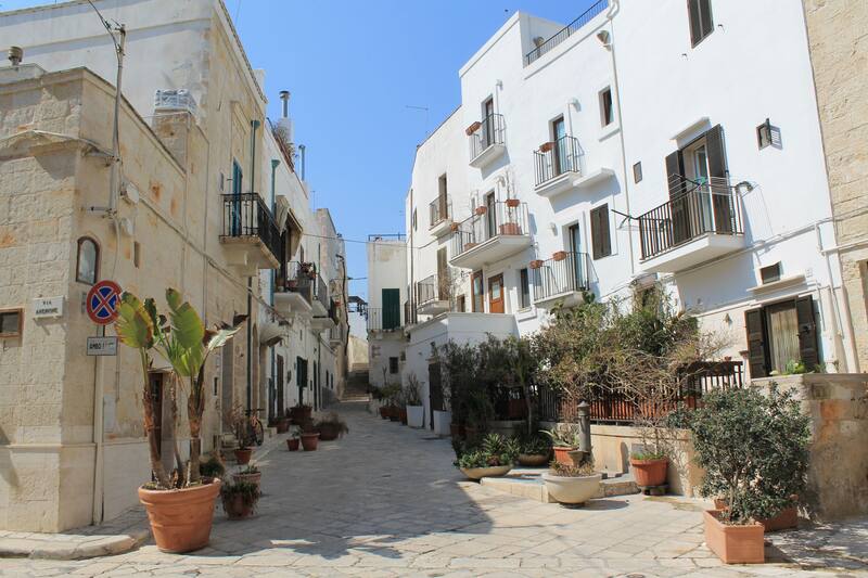 Este destino es ideal para quienes buscan un estilo de vida relajado tras los 60 años. (Fuente: Patrick Nouhailler's en Wikimedia Commons)