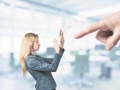 Claves para identificar el acoso laboral y desterrar el ‘derecho de piso’