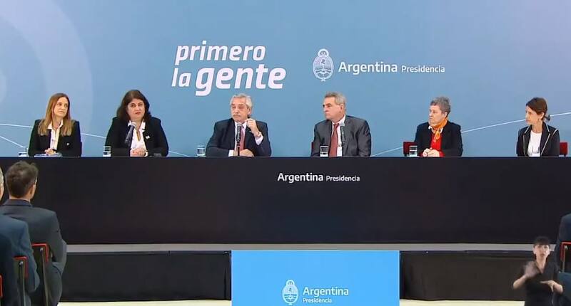 La inauguración de la Mesa Nacional de la Integridad y Transparencia. (Foto: Twitter- @alferdezprensa).