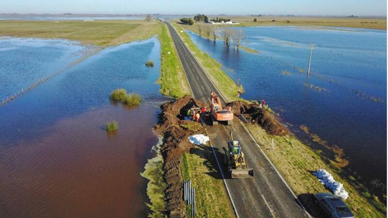 Los tambos, una de las actividades más complicadas por las lluvias