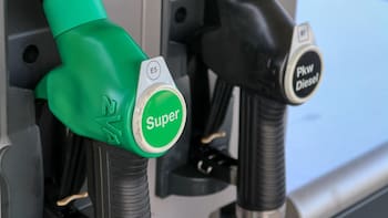 Se mantendrá el precio de todos los combustibles durante el mes de setiembre
