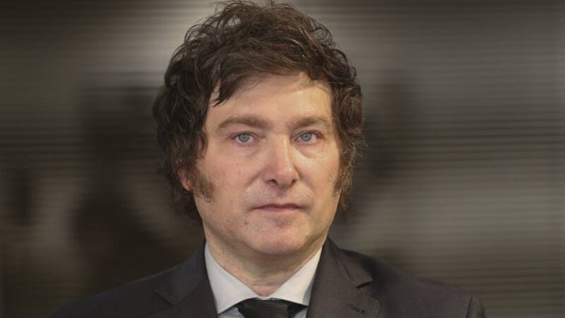 La imagen negativa de Javier Milei supera ahora por mucho a su imagen positiva.