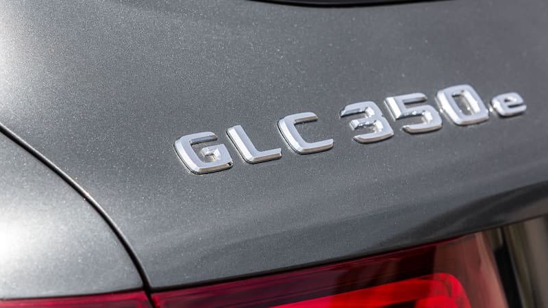 <div class="migrated-promo-image__description"><div class="migrated-promo-image__source">Fuente: Mercedes-Benz GLC 350e 4Matic</div></div>