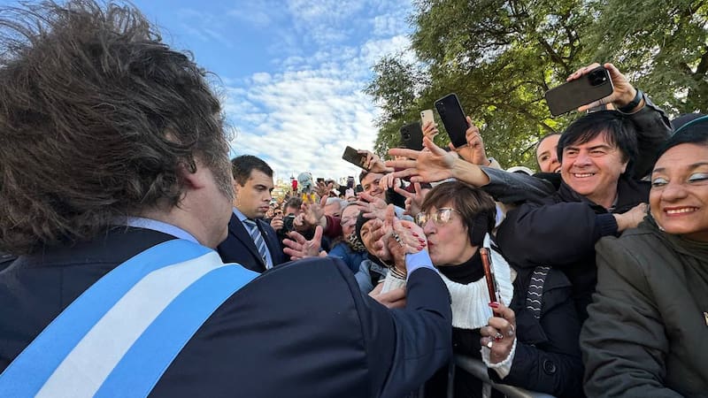 <div class="migrated-promo-image__description"><div class="migrated-promo-image__source">Fuente: Presidencia</div></div>