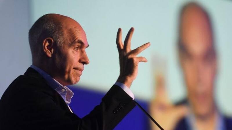 Larreta responsabiliza a Cristina Kirchner por la puja de fondos.