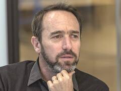 Tiene 11 años, es todo un prodigio y logró derrotar al dueño de Mercado Libre: "Perder no duele tanto"