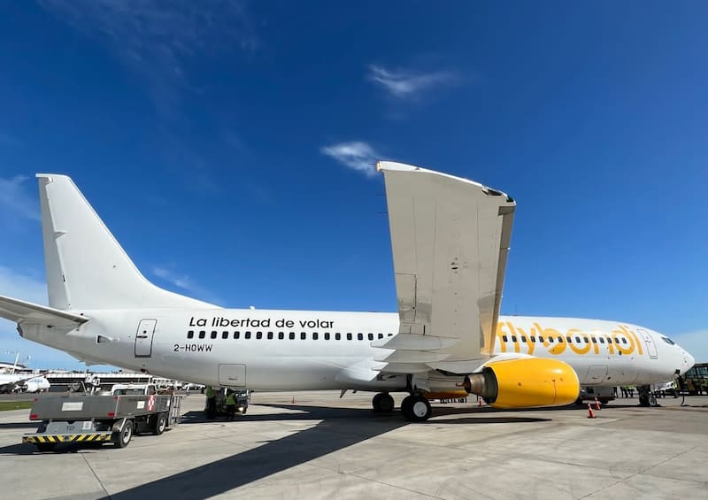 El 14° avión de Flybondi se suma al 13° que aterrizó en Ezeiza el 28 de agosto y que también llegó de China.