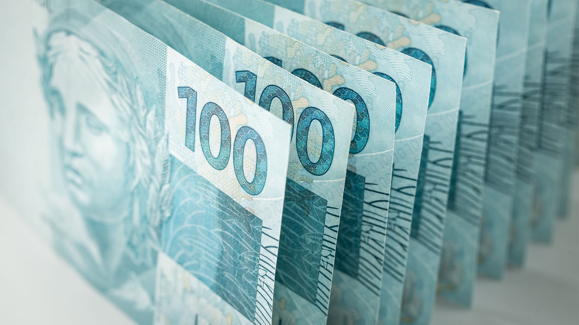 Los mercados brasileños llegan a la elección en terreno positivo: el Ibovespa subió 5,03% en septiembre y el dólar cerró el mes a 5,174 reales. Fuente: Shutterstock.