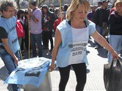 Barrios de Pie realizó una jornada de cortes y ollas populares