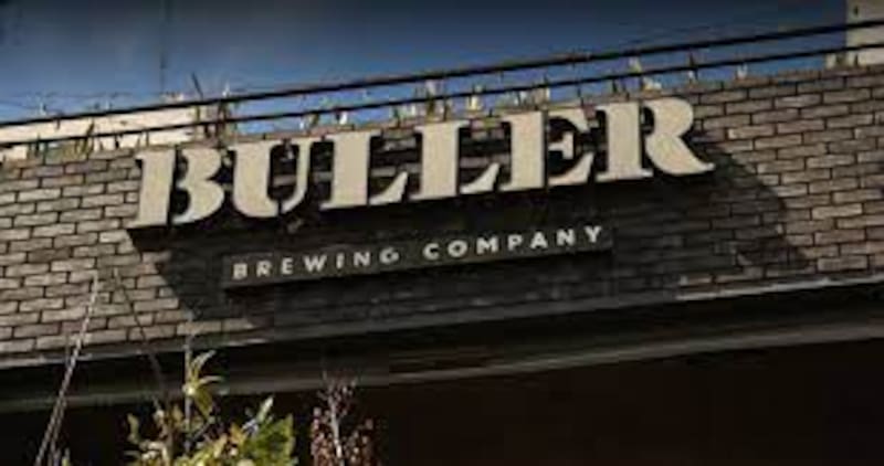 Buller tiene amplia popularidad entre los jóvenes.