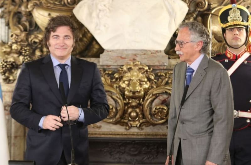 El presidente Javier Milei con Mario Lugones, ministro de Salud