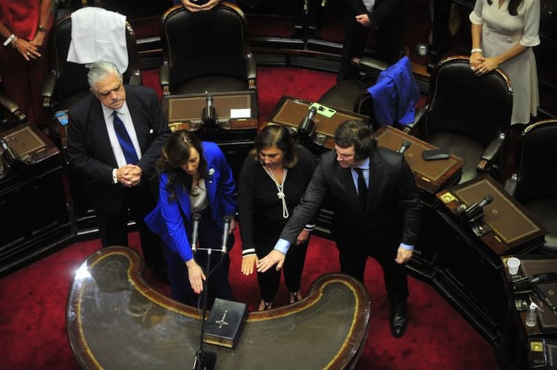 López Murphy y Milei en la jura como diputados Nacionales en 2021