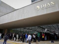 Subasta pública de la DIAN: así podrás comprar vehículos, maquinaria y joyas