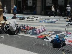 Manteros iniciaron una huelga de hambre