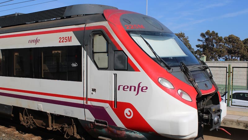 RENFE: cómo solicitar la devolución de la fianza de los abonos gratuitos y cuáles son los plazos disponibles.