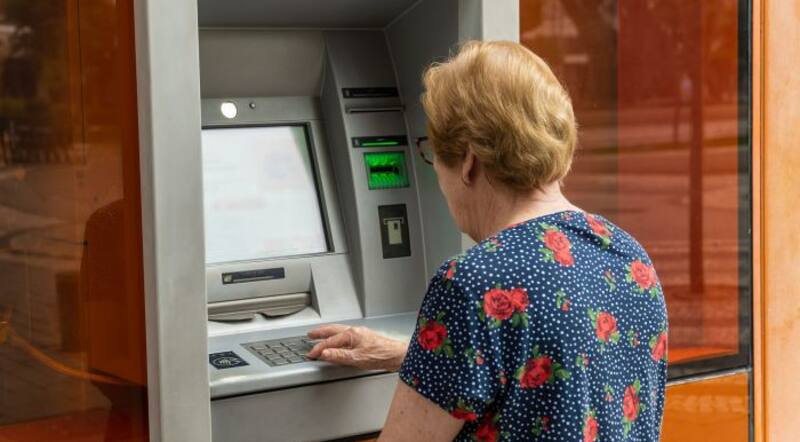 Murió el dinero en efectivo: así funcionarán los cajeros automáticos de los bancos a partir de ahora (foto: archivo).