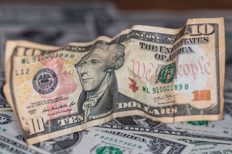 El dólar de USD 10 será rediseñado en 2026. Fuente: Shutterstock.